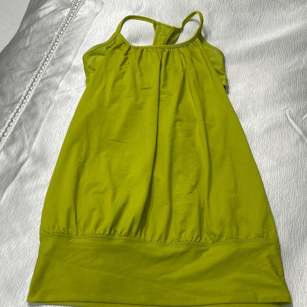 Lululemon Tank with built in sports bra